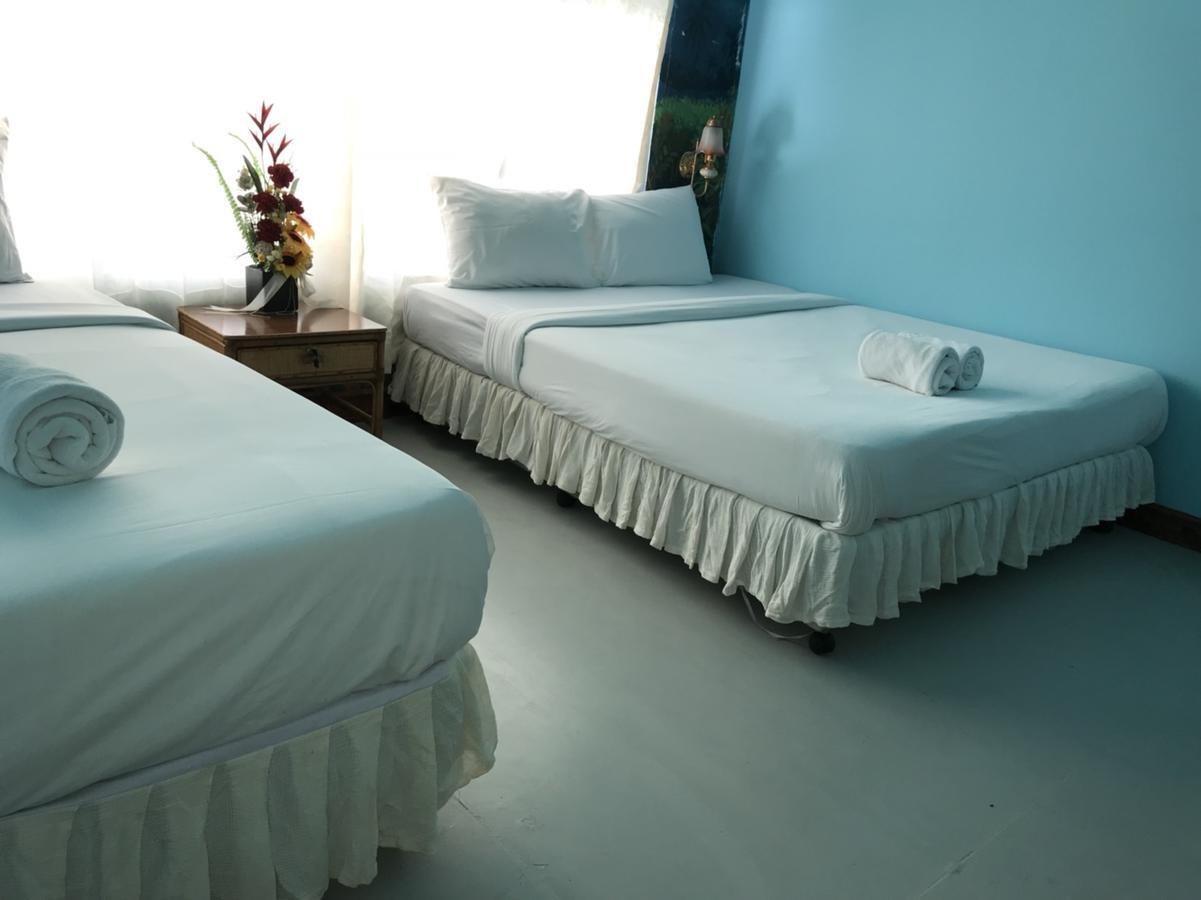The Corner Transit Hostel Самуи Экстерьер фото