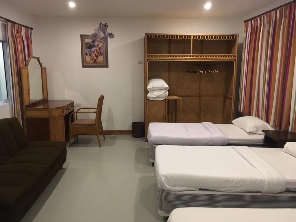 The Corner Transit Hostel Самуи Экстерьер фото